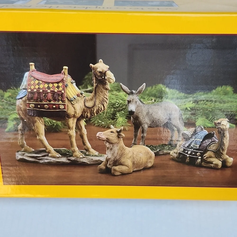 NIB THREE KINGS GIFTS SET OF 4 ANIMALS FOR THE 7" REAL LIFE NATIVITY - Picture 9 of 14